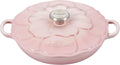 Le Creuset Signature geëmailleerde gietijzeren bloemblaadjes braadpan, 2.25qt., Shell Pink