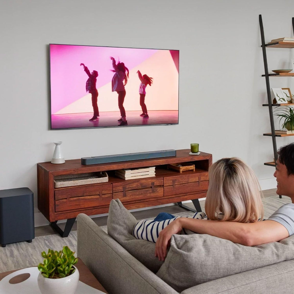 JBL Bar 500: 5.1-Channel soundbar with MultiBeam™ and Dolby Atmos®, Black