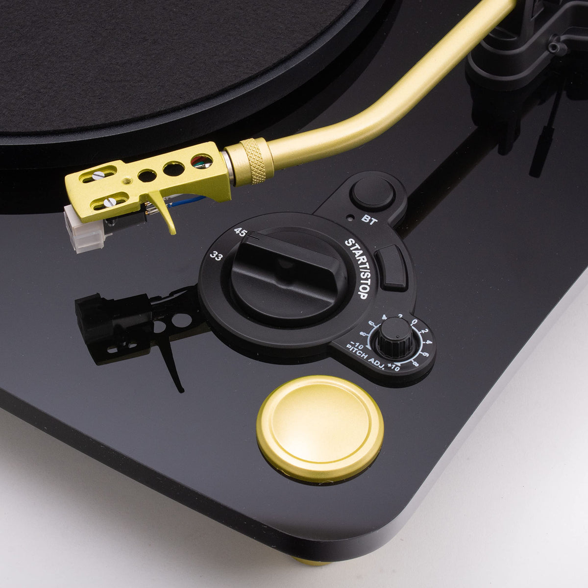 TechPlay Ghost, 2 Speed Belt Driven Turntable with Bluetooth Broadcast. Connects to Your Bluetooth Speakers wirelessly.